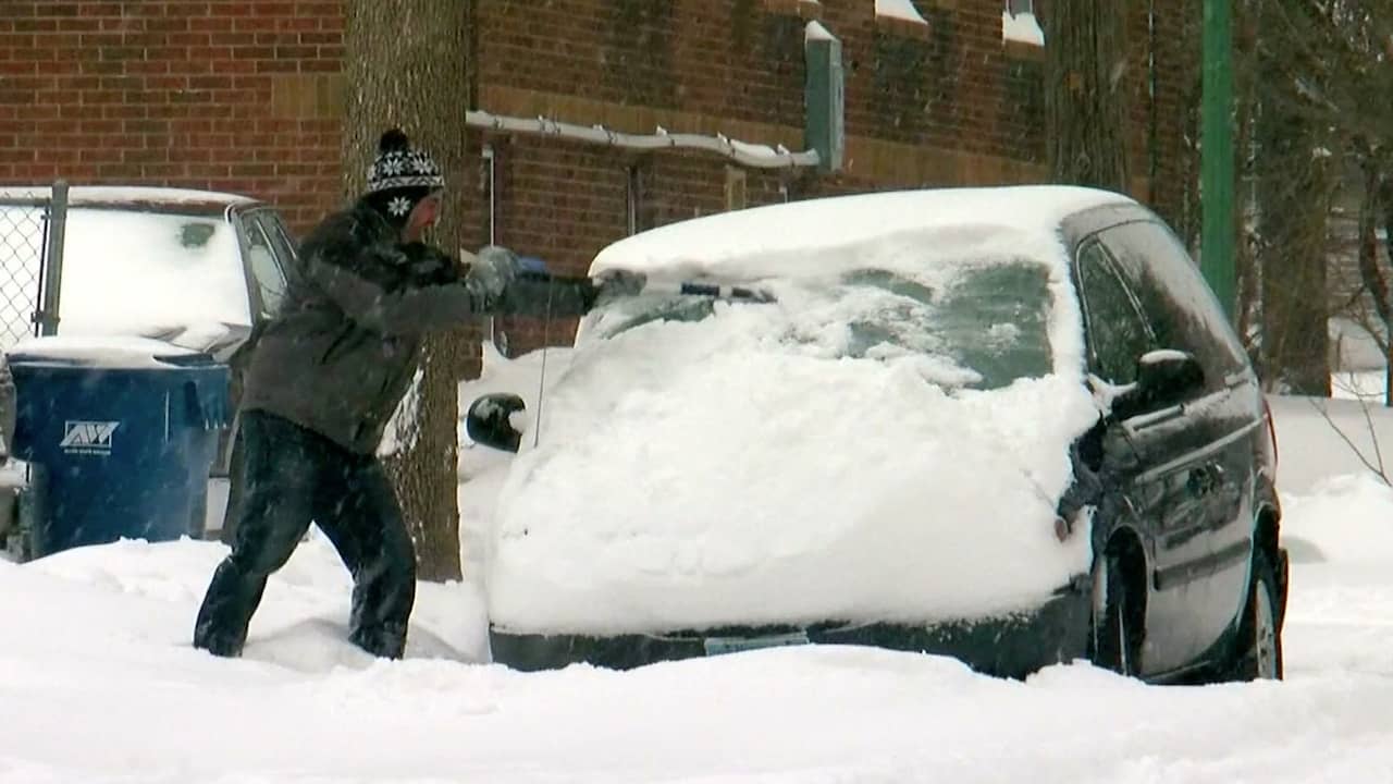 Beeld uit video: Midwesten VS bedekt onder recordhoeveelheid pak sneeuw