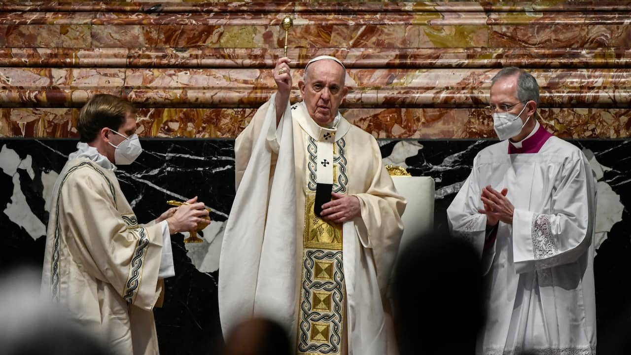 Pope Francis calls for corona vaccines to be shared with poorest countries |  NOW