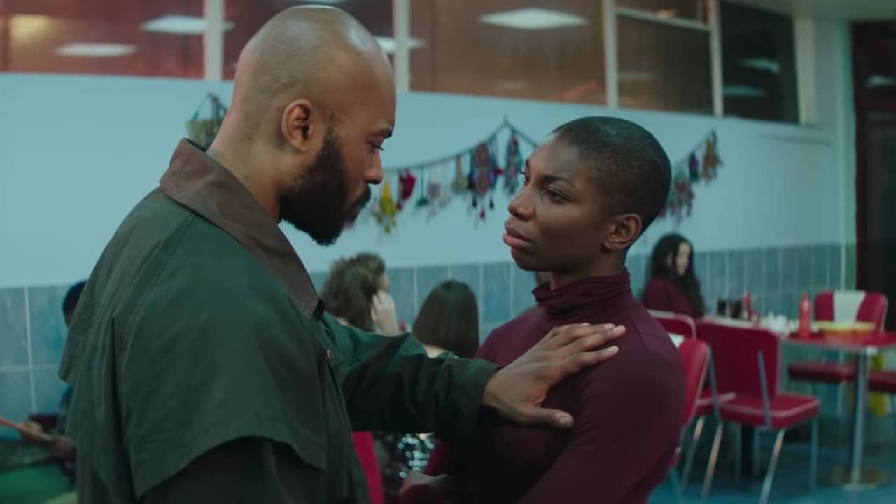 Bekijk hier de trailer van Been So Long