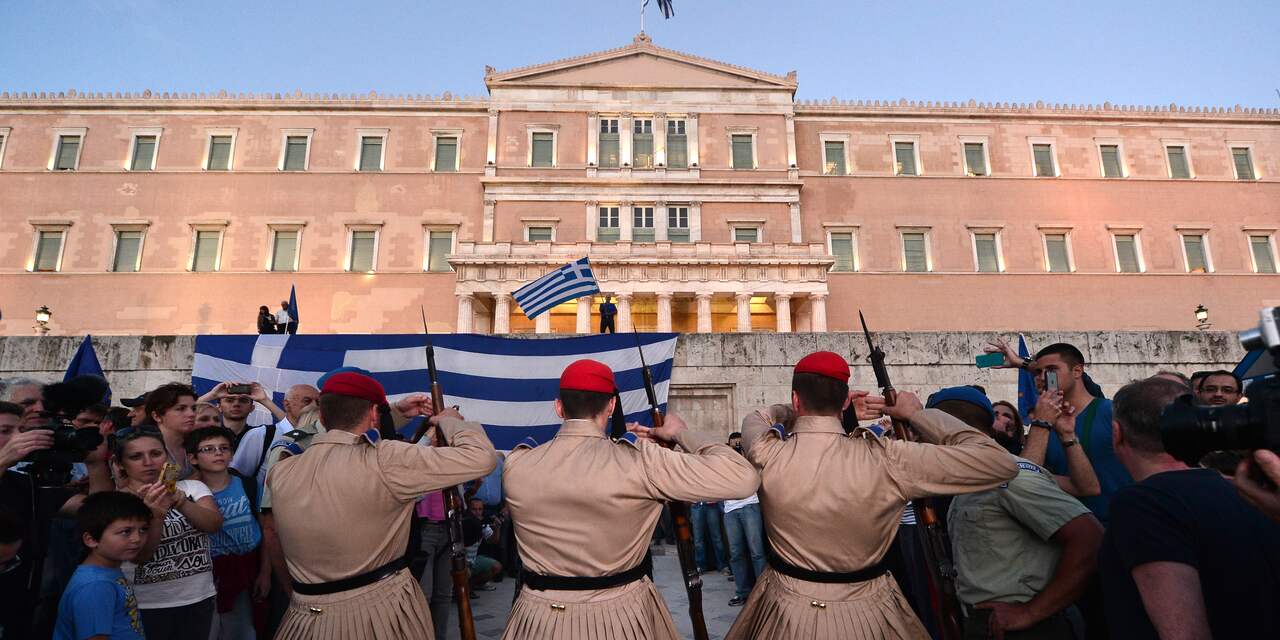 Grieken kunnen niet zomaar uit eurozone