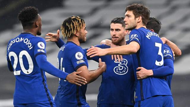 Vreugde bij Chelsea na het doelpunt van Jorginho.