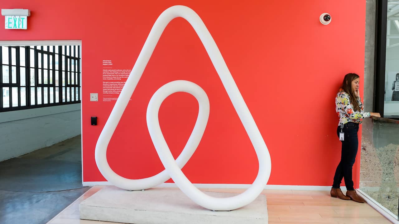 Airbnb gaat alle verhuurders screenen na dodelijk halloweenfeest
