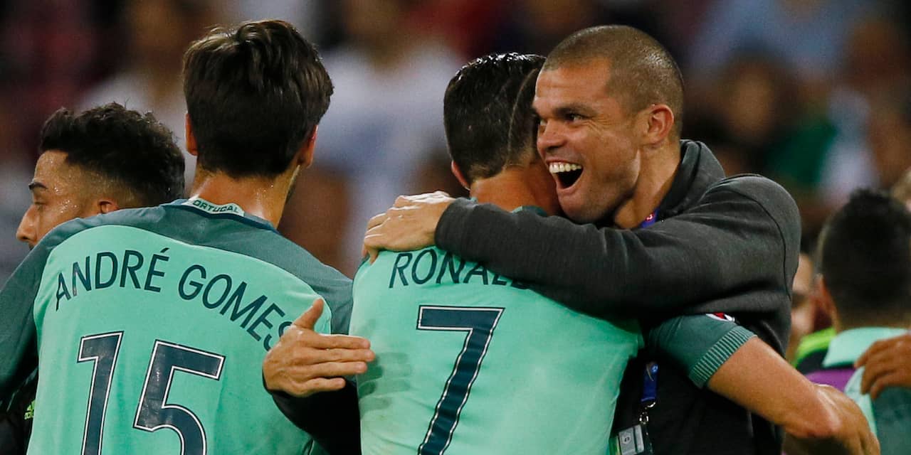 Pepe hervat training bij Portugal richting EK-finale