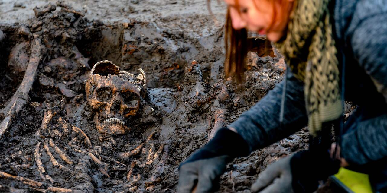 Skeletten in middeleeuws massagraf Vianen mogelijk slachtoffers veldslag