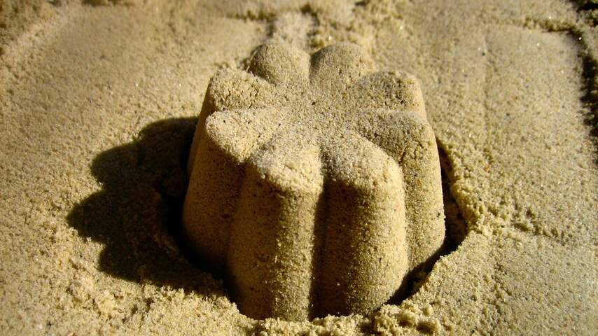 zand