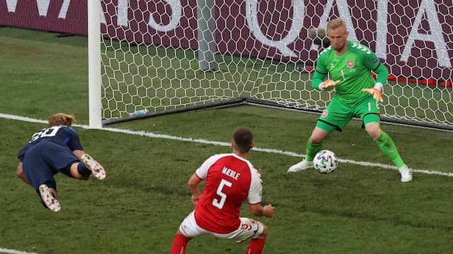 Joel Pohjanpalo maakte het eerste Finse EK-doelpunt ooit.
