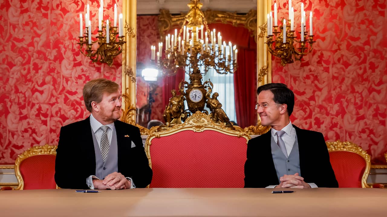 Beeld uit video: Bekijk hier de beëdiging en presentatie van kabinet-Rutte IV terug