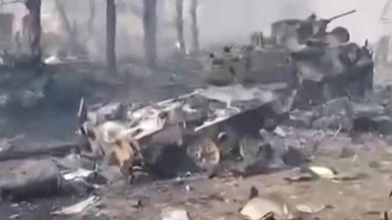 Beeld uit video: Russisch leger lijdt zware verliezen in voorstad Kyiv