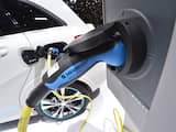 'Verkoop elektrische auto's verdubbelt in 2018'