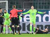Weghorst helpt Wolfsburg met twee goals in spektakelstuk langs Bremen