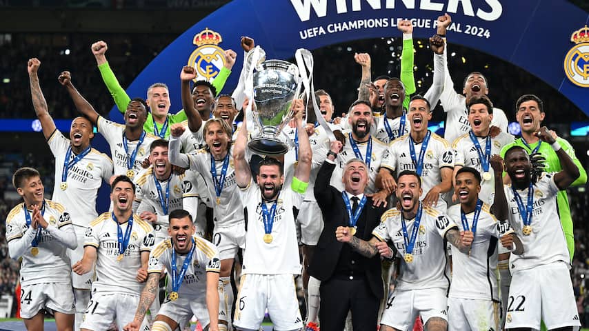 Vergiss Alles Feyenoord Grijpt In Extra Tijd Champions League Zege Op Mourinhos Fenerbahçe Die Unglaubliche Wende - acc1a9d