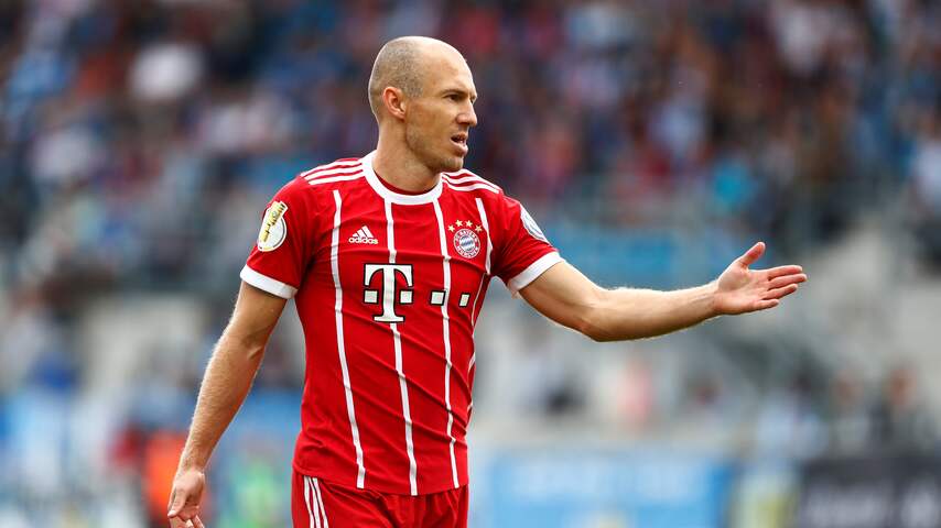 Robben 'fit en in vorm' bij start Bundesliga-seizoen