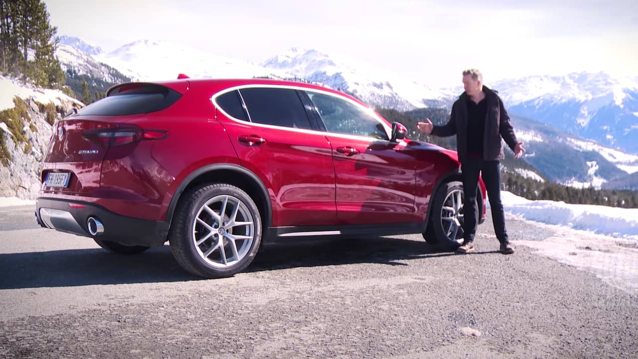 Beeld uit video: Rij-impressie: Alfa Romeo Stelvio in de Zwitserse Alpen