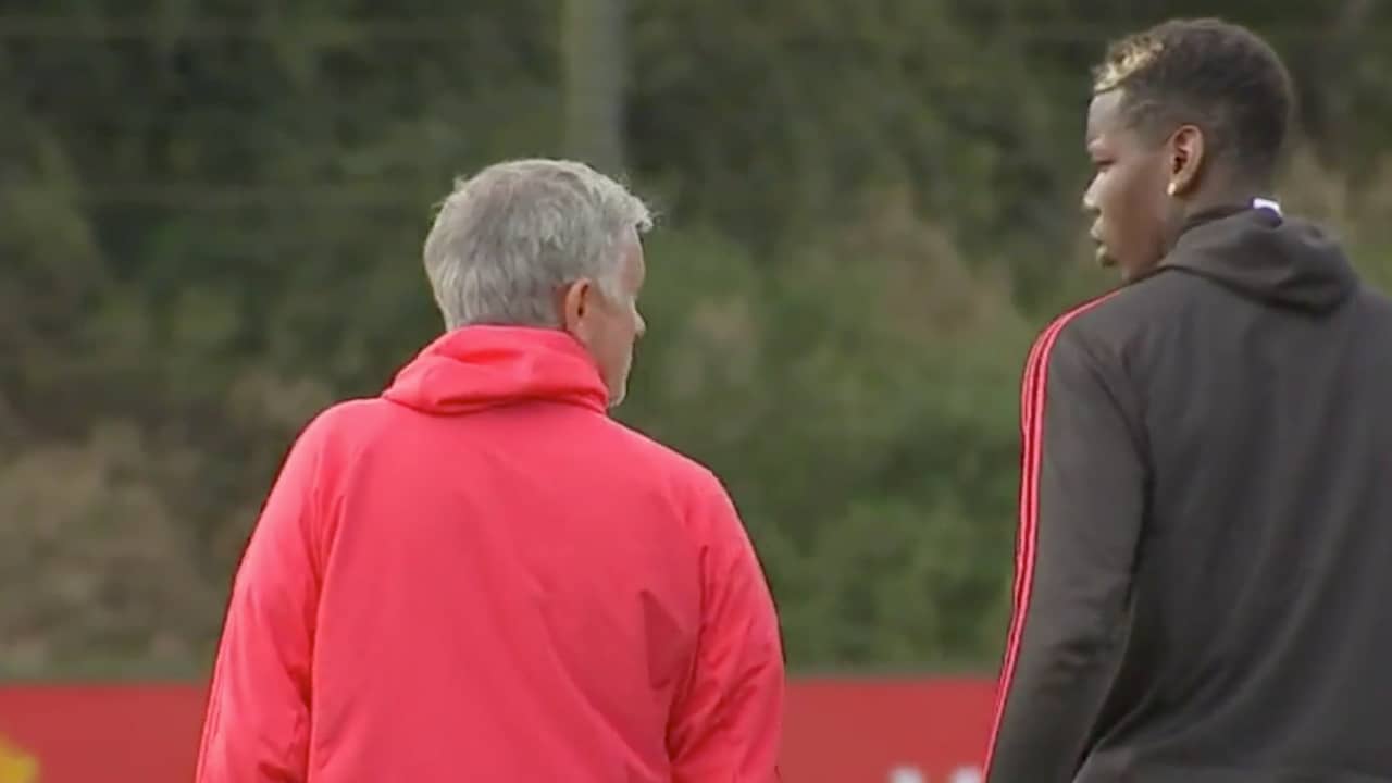 Beeld uit video: Spanning tussen Mourinho en Pogba tijdens training United