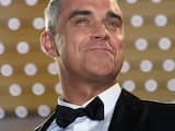 Robbie Williams ontvangt gouden plaat voor nieuw album 