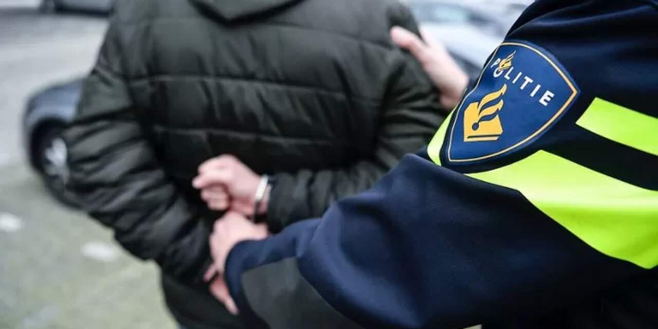 24 aanhoudingen rond Canal Parade: van varen onder invloed tot zakkenrollen