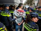 Arrestaties en spandoeken tijdens bezoek Wilders aan Dordrecht