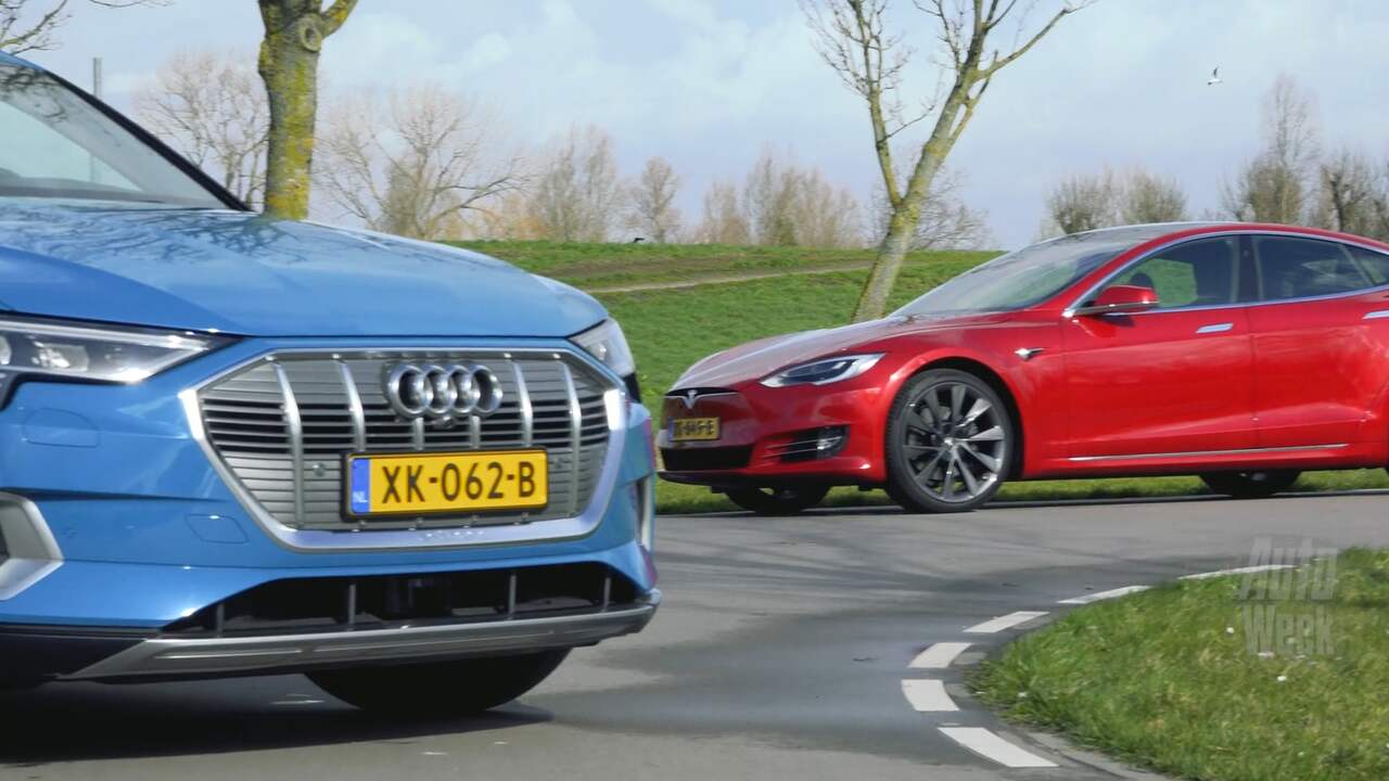 Beeld uit video: Eerste dubbeltest: Audi e-tron tegen de Tesla Model S