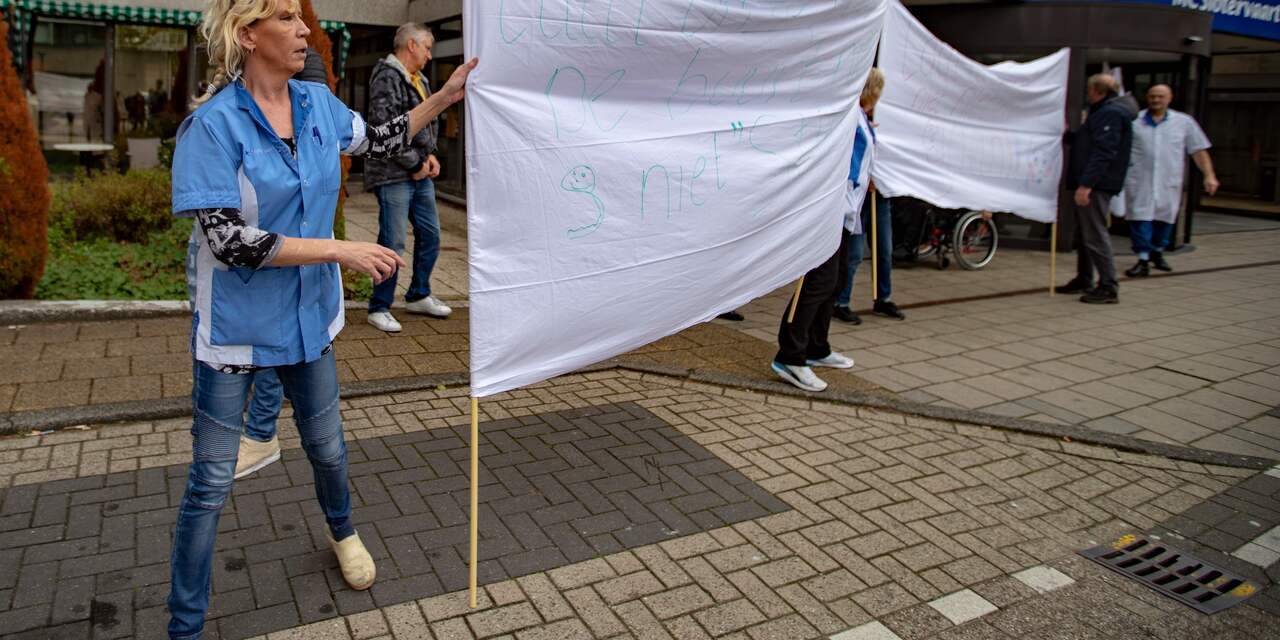 Medewerkers failliet MC Slotervaart-ziekenhuis protesteren