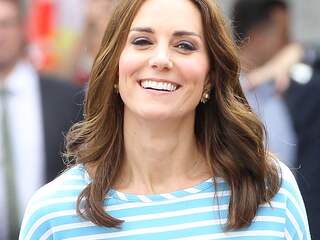 'Zwangere Kate Middleton brengt Pasen bij ouders door'