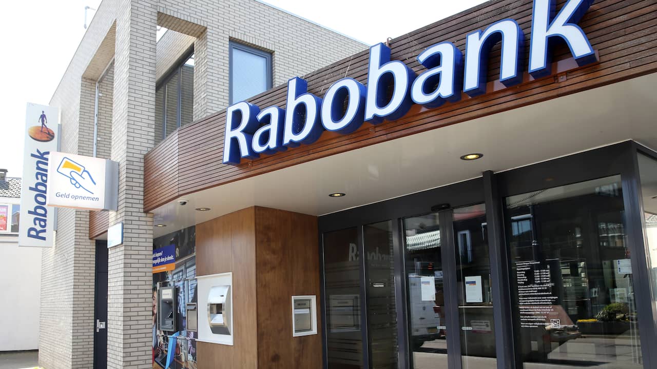 OM sees Rabobank as suspect in anti-money laundering investigation |  Economy