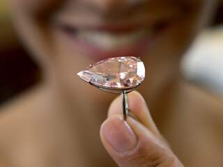 28 miljoen euro betaald voor unieke roze diamant