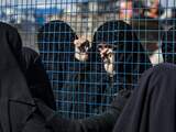 IS-vrouwen worden in Nederland direct opgepakt, kinderen gaan naar instelling