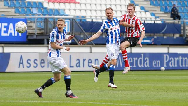 Wouter Burger zette Sparta Rotterdam op 0-2 tegen sc Heerenveen.