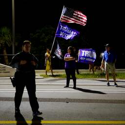 Amerikaanse wetshandhavers bedreigd om inval bij Donald Trump