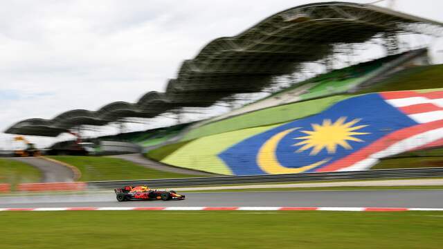 Liveblog F1: Tweede training beëindigd na harde crash Grosjean (gesloten)