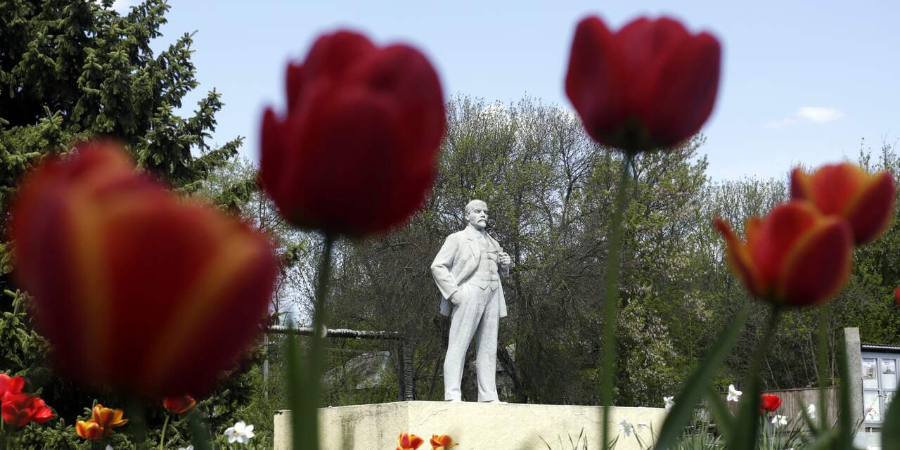 Kop standbeeld Lenin opgegraven voor expositie