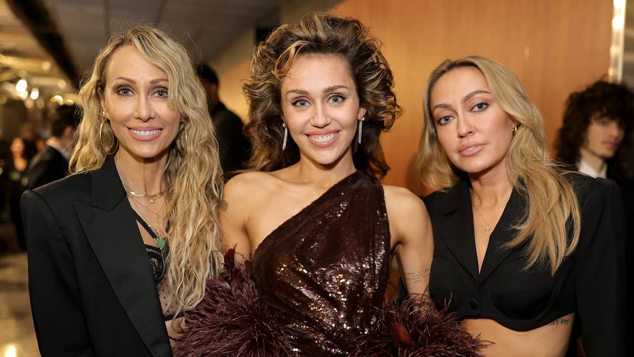 Tish Cyrus Claims She Would Have Been a Better Parent if She Smoked Weed while Kids Were Young, Says It Would Have Made School Projects More Fun