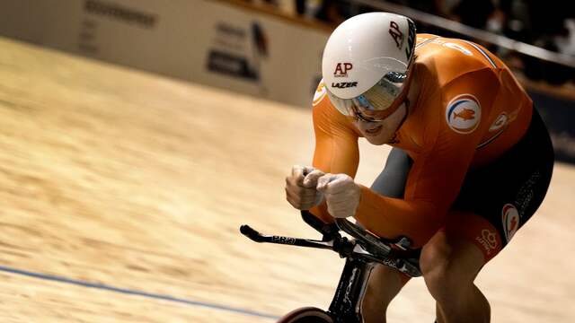 Jeffrey Hoogland in actie tijdens zijn gewonnen finale.