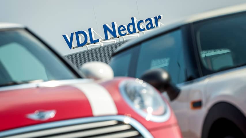 Autofabriek NedCar helpt VDL aan recordomzet