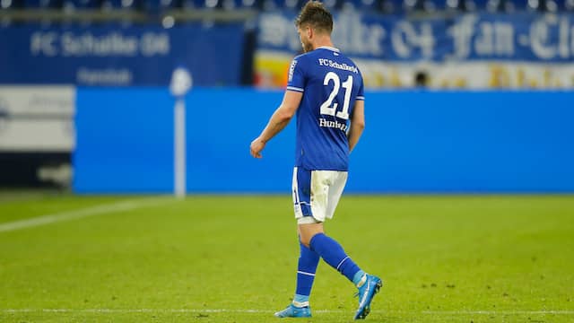 Klaas-Jan Huntelaar heeft nog maar weinig kunnen veranderen aan de benarde positie van Schalke 04.