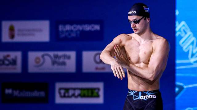 Arno Kamminga kan de eerste Nederlandse man in zeventien jaar worden met een medaille bij het langebaanzwemmen.