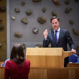 Liveblog Groningen | Rutte irriteert oppositie: 'Met kluitje in het riet gestuurd'