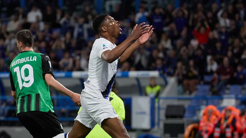 Foutje Dumfries leidt tweede nederlaag van kampioen Internazionale in