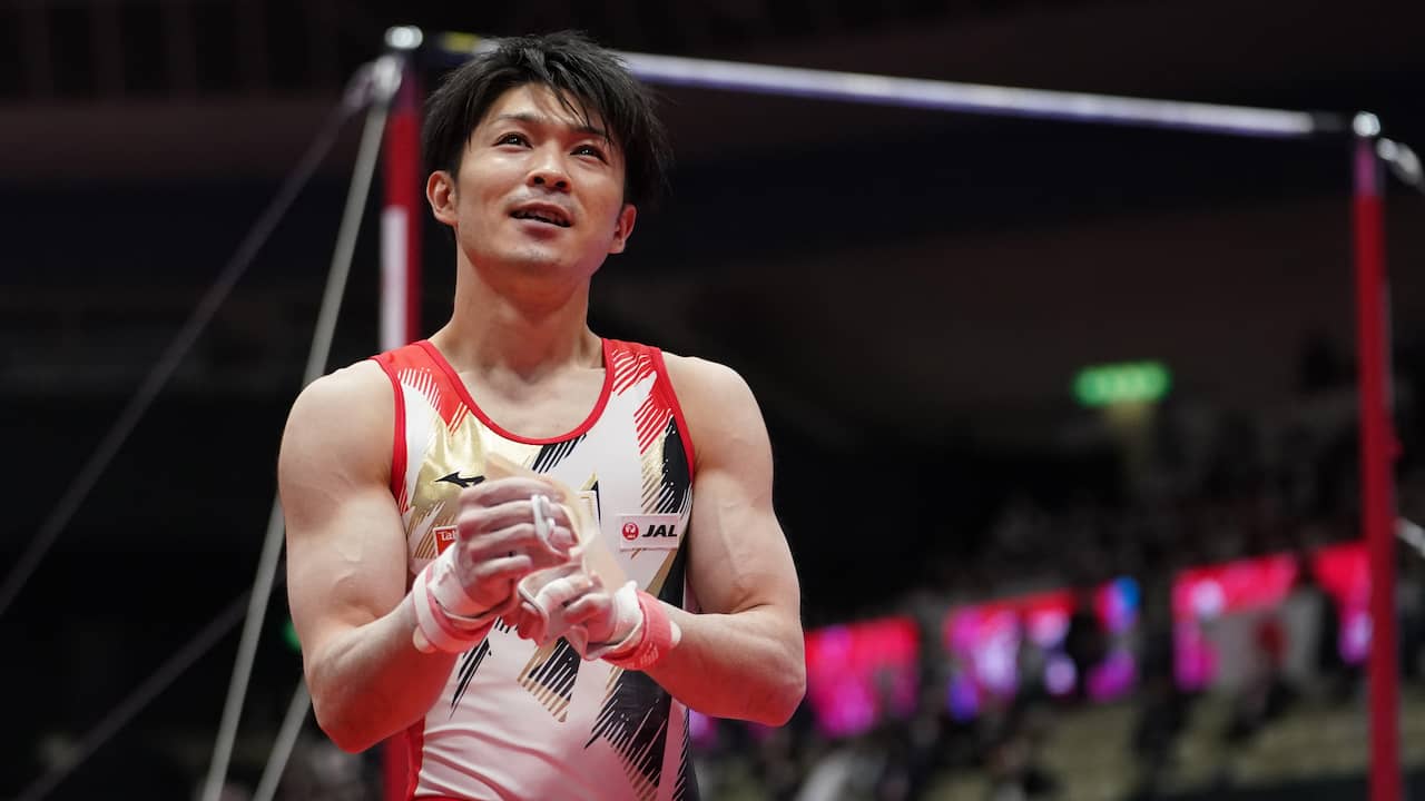 Turnlegende En Drievoudig Olympisch Kampioen Uchimura Be Indigt