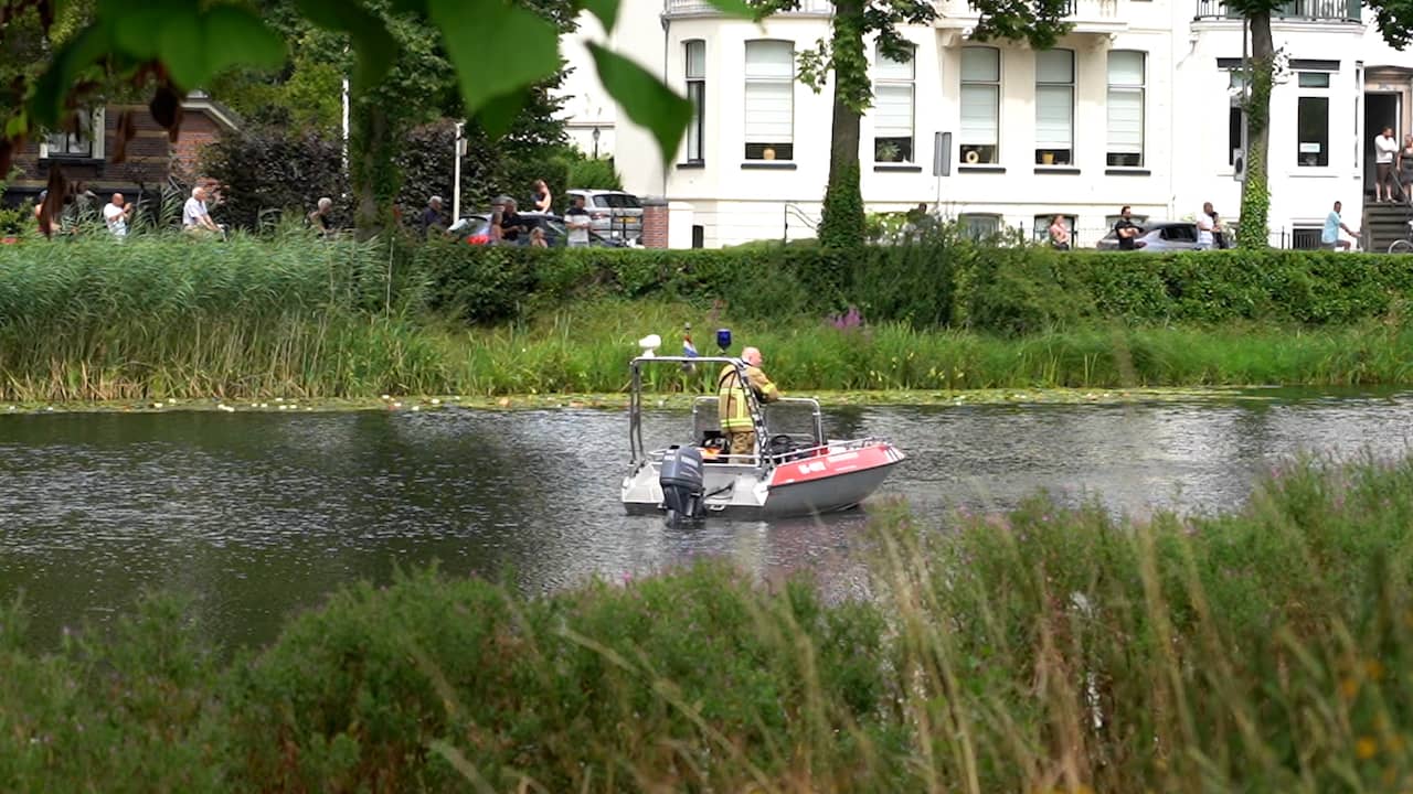 Lichaam Van Vermiste Zwemmer Gevonden Na Grote Zoekactie In Zutphen | NU.nl