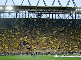 Live Champions League | Malen bankzitter bij Dortmund in kraker tegen PSG