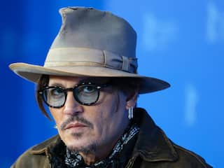Johnny Depp beschuldigt Britse roddelbladen van hacken telefoon