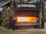 Delfzijlse aluminiumfabriek legt productie stil vanwege dure energie