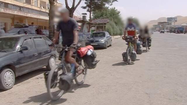 Nieuwe video opgedoken van aangevallen fietsers Tadzjikistan