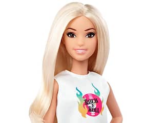 Pop Barbie spreekt steun uit voor het homohuwelijk