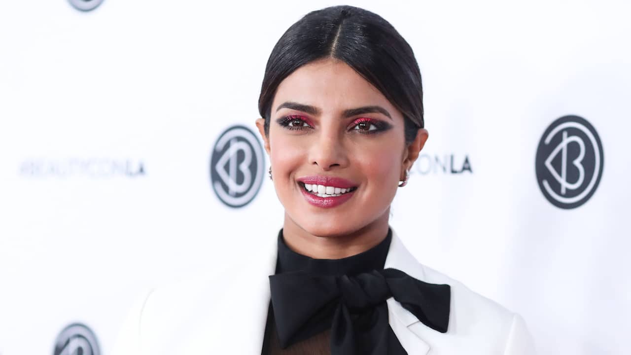 Priyanka Chopra opent eigen restaurant in New York | Achterklap | NU.nl