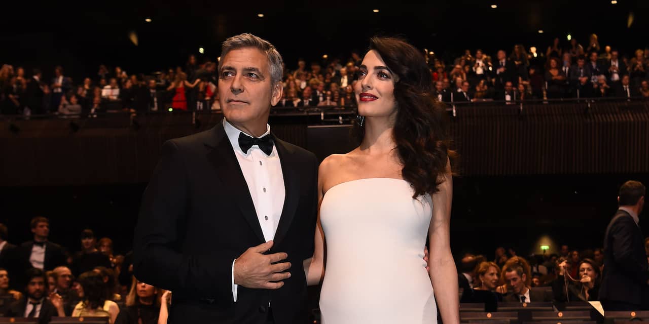 George Clooney blijft thuis in afwachting baby's
