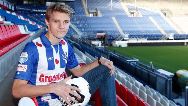 In januari 2017 zette Martin Ødegaard voet op Nederlandse bodem als speler van sc Heerenveen, waarvoor hij anderhalf jaar uitkwam. Daarna speelde hij één seizoen voor Vitesse.