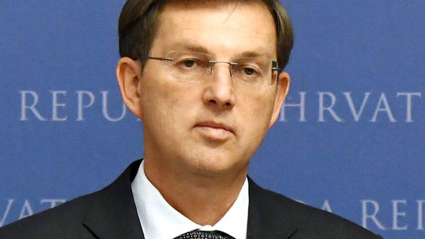 Premier Slovenië kondigt vertrek aan