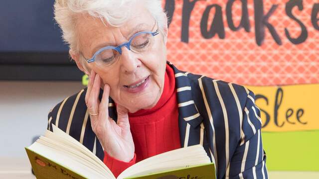 Carry Slee Boek Juf Braaksel En De Magische Ring Wordt Verfilmd Nu Het Laatste Nieuws Het